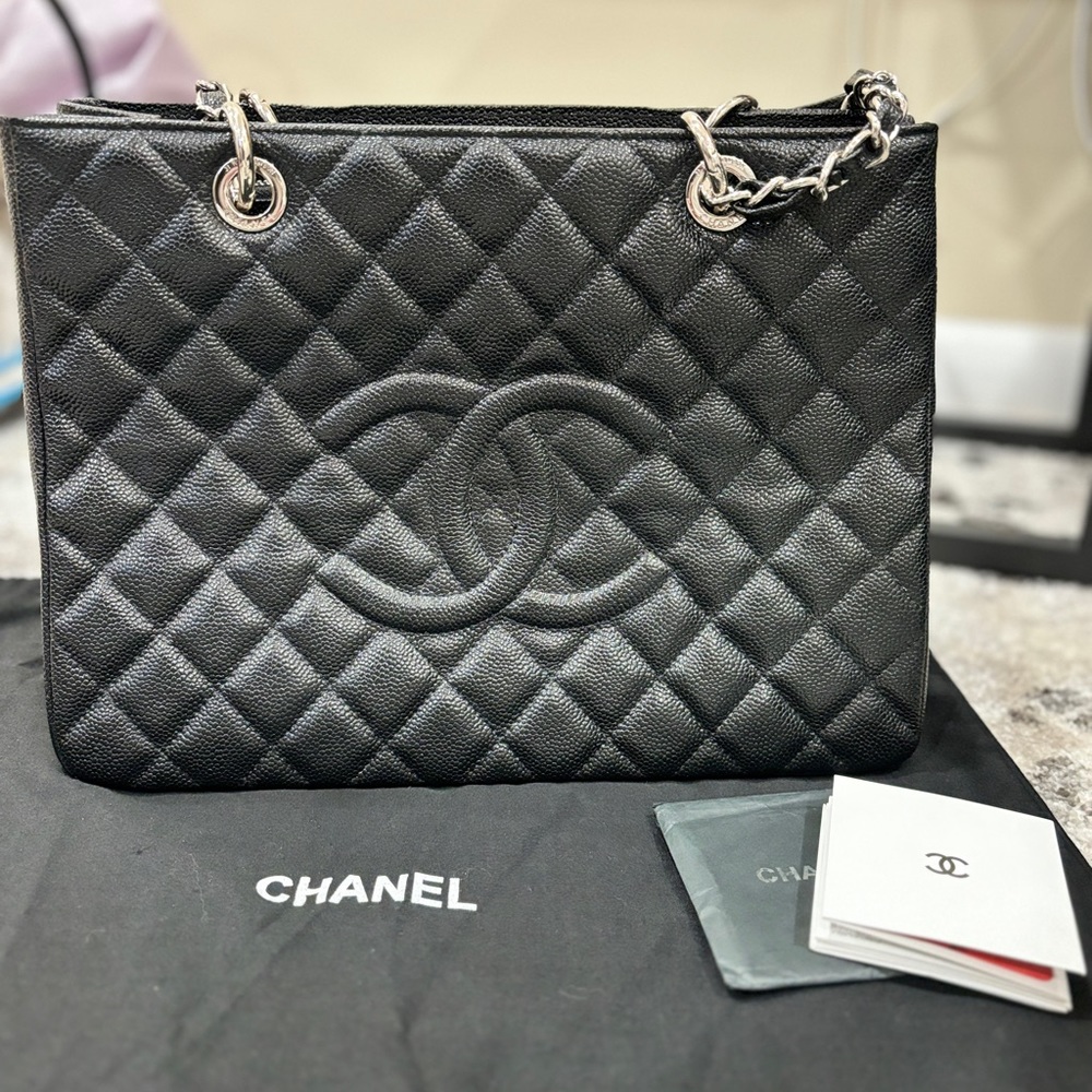 CHANEL BAG! Black and silver caviar quilted shopping tote